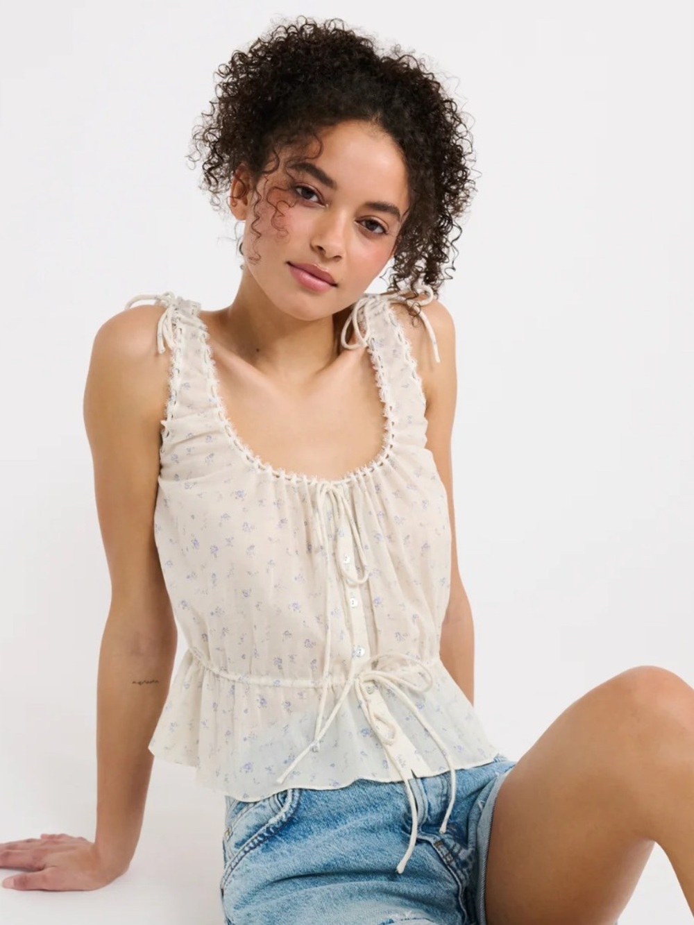 Rumored Cream Floral Ruffle Tie-Front Cami